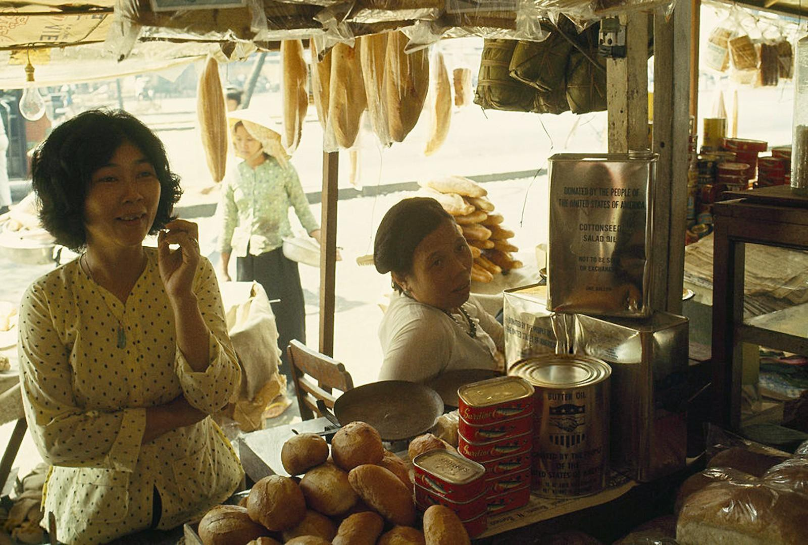 Bánh mì không