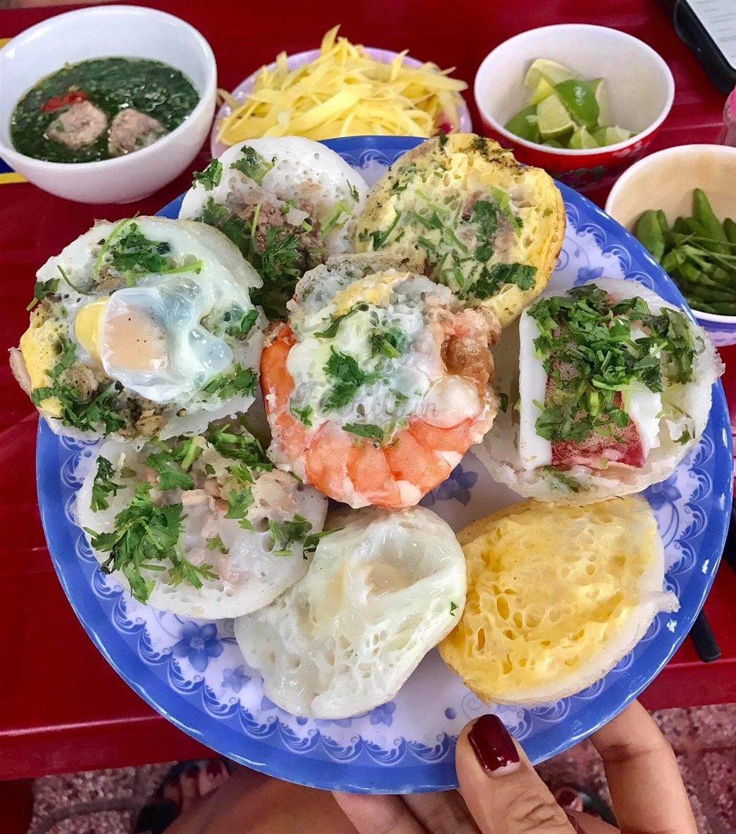 Bánh căn Nha Trang