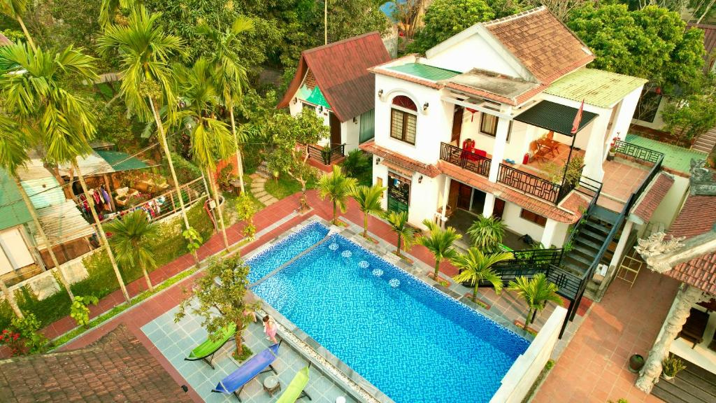 Tropical Valley Homestay - Villas