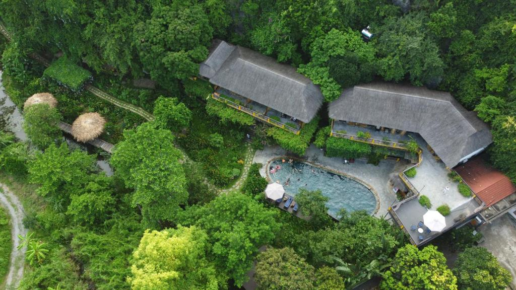 Trang An Ecolodge