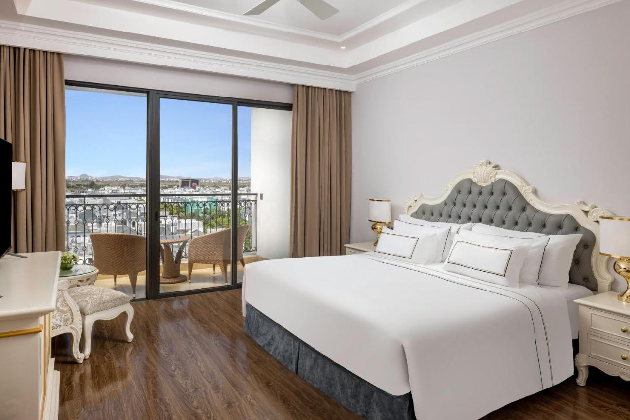 Meliá Vinpearl Hai Phong Rivera