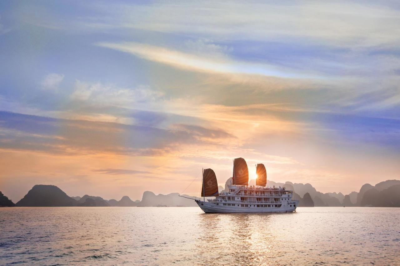 Hera Cruises Group on Ha Long Bay