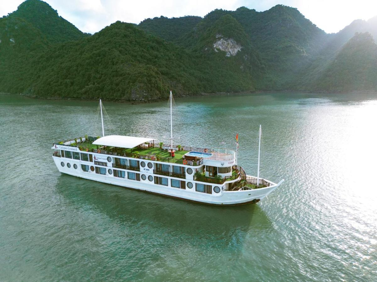 Le Journey Calypso Pool Cruise Ha Long Bay